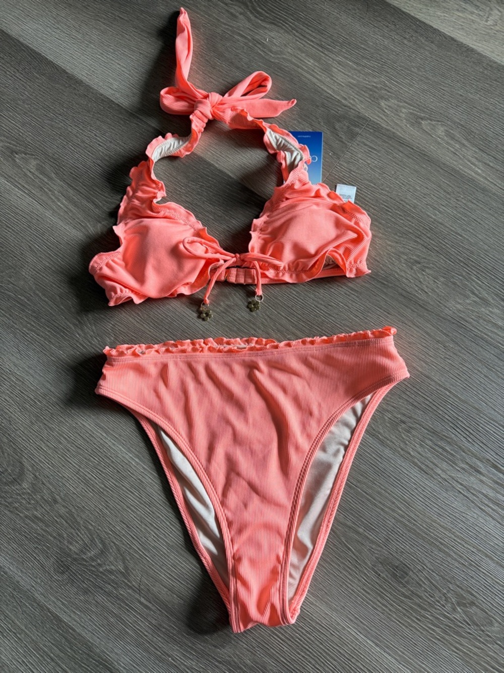 NWT Cupshe Coral Orange Ruffle Bikini Set